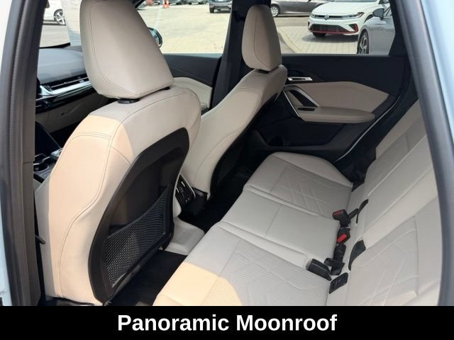 Used 2024 BMW X1 xDrive28i w/ Convenience Package AWD/4WD image 8