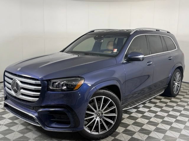 Used 2024 Mercedes-Benz GLS 580 4MATIC video 2