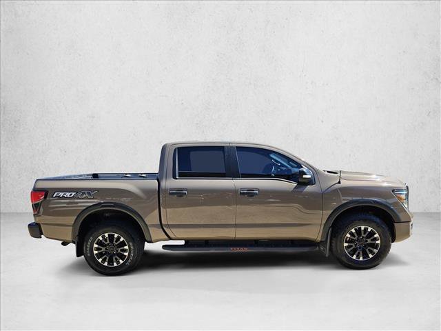 Used 2021 Nissan Titan PRO-4X w/ Pro-4x Convenience Package AWD/4WD image 4