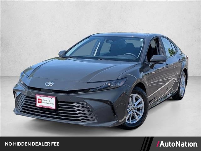 Used 2025 Toyota Camry LE FWD image 1