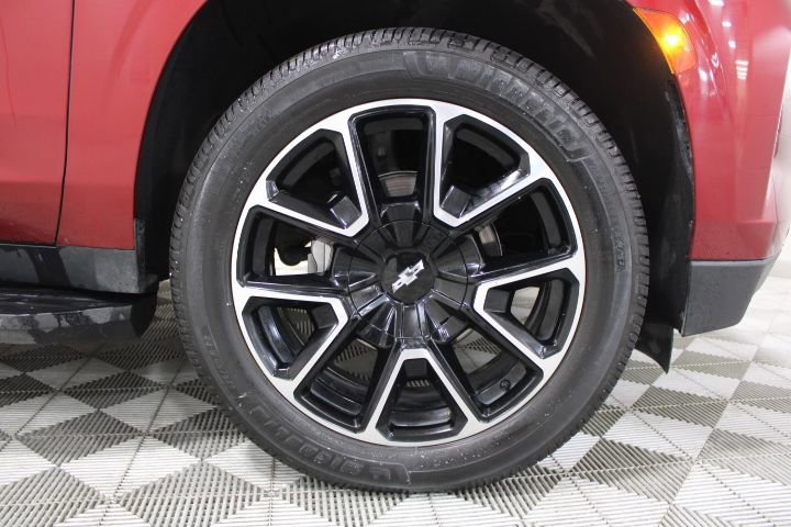 Used 2023 Chevrolet Tahoe RST w/ Luxury Package AWD/4WD image 45