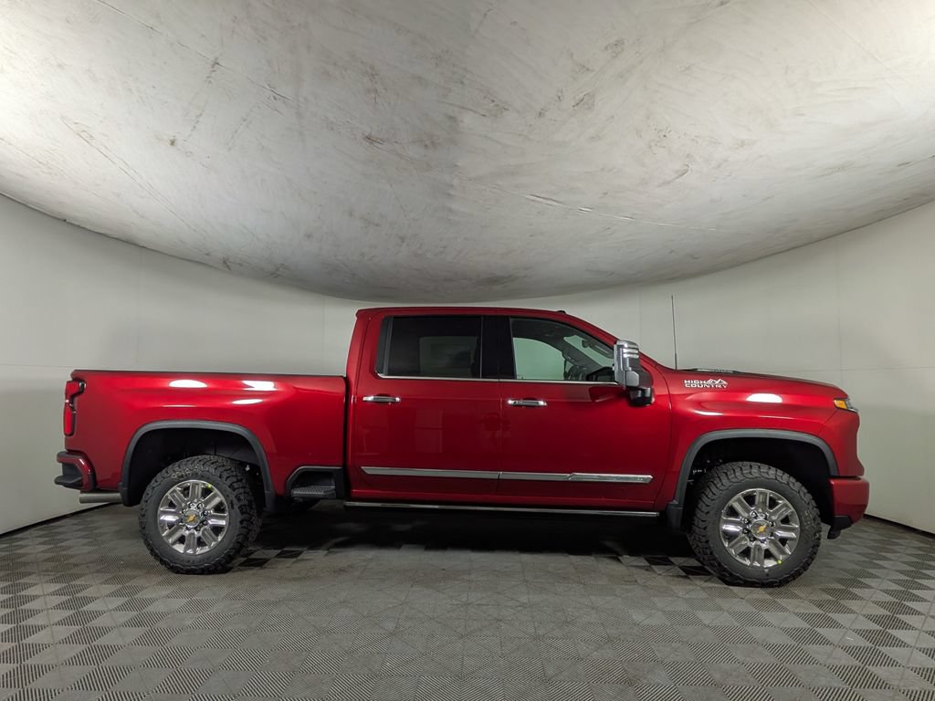 New 2026 Chevrolet Silverado 2500 High Country w/ High Country Premium Package AWD/4WD image 6