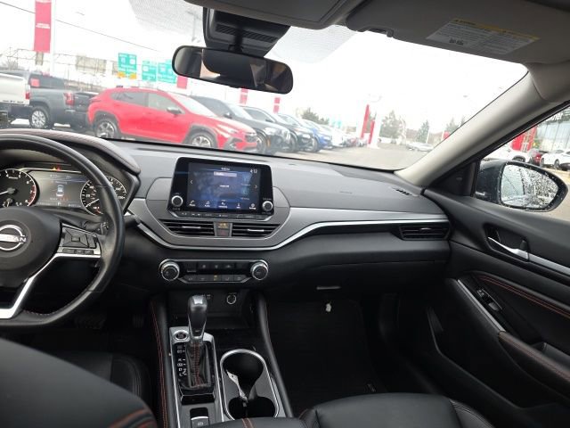 Certified 2023 Nissan Altima 2.5 SR image 17