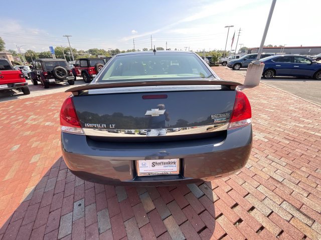 Used 2010 Chevrolet Impala LT w/ Luxury Edition Package FWD image 31