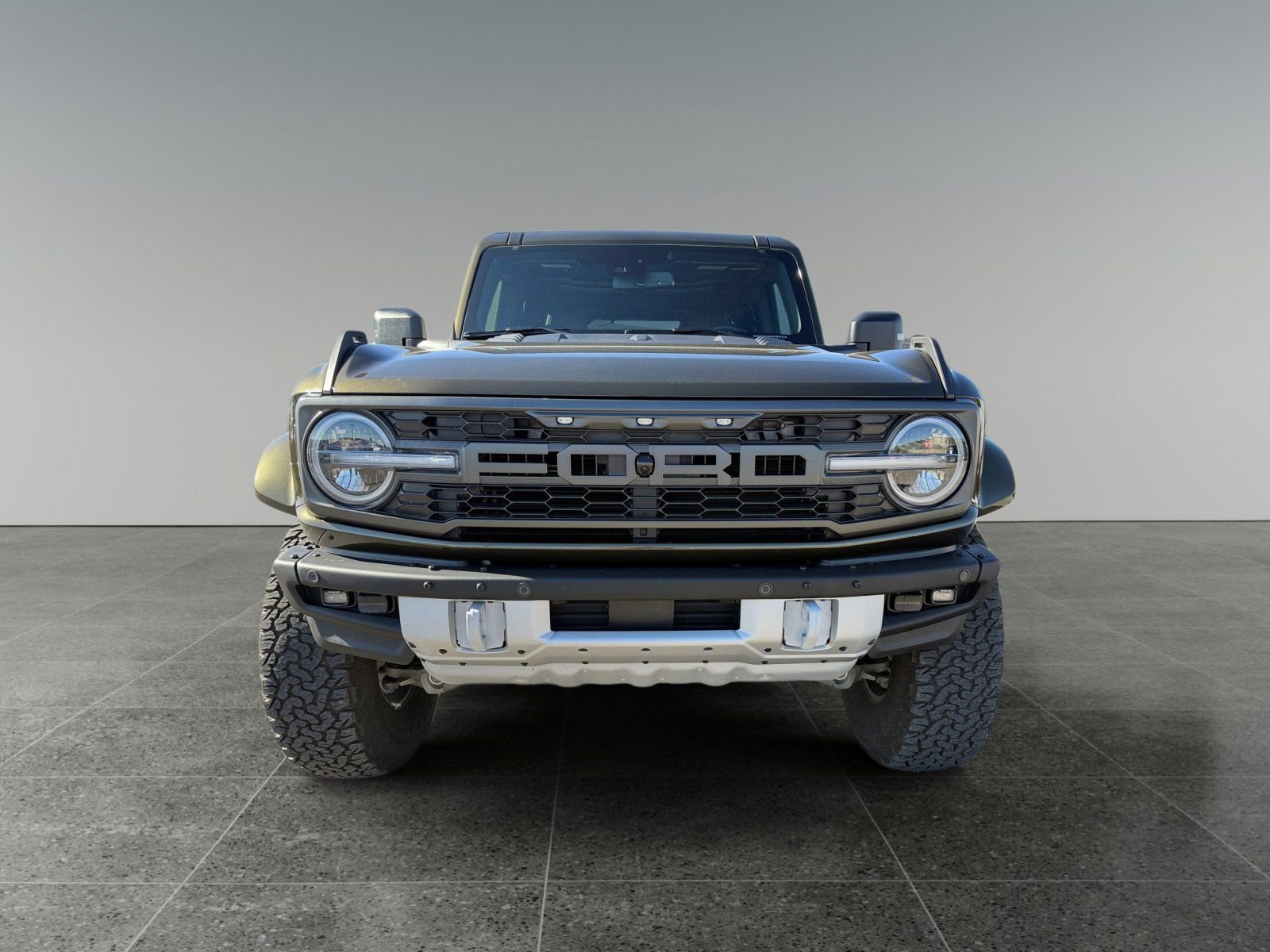 Used 2025 Ford Bronco Raptor AWD/4WD image 11
