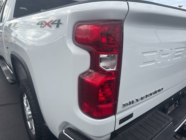 Used 2024 Chevrolet Silverado 3500 LT AWD/4WD image 20