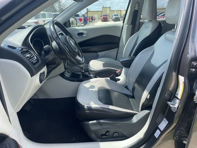 Used 2018 Jeep Compass Limited w/ Navigation Group image 8