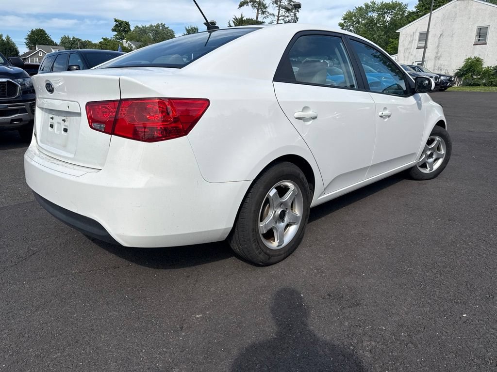 Used 2013 Kia Forte LX FWD image 4