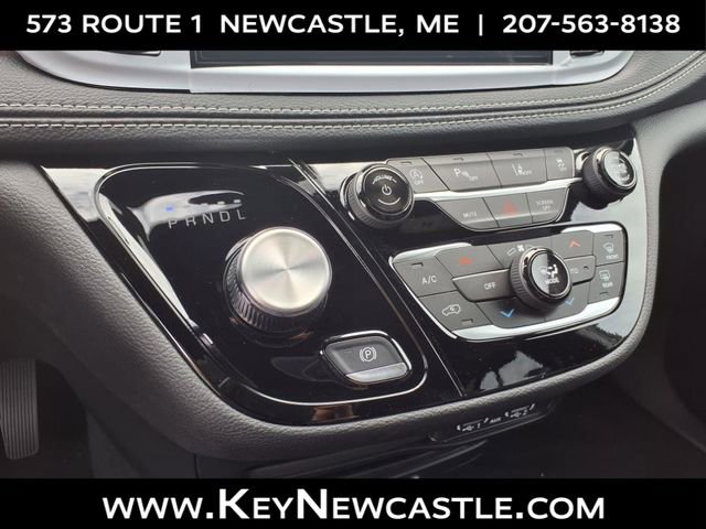 New 2025 Chrysler Pacifica Select w/ Fav Edition Package FWD image 12