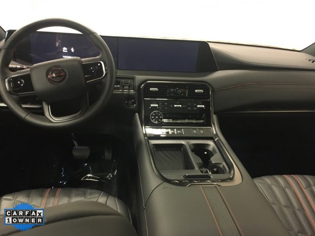 Used 2025 Nissan Armada PRO-4X w/ Pro-4X Premium Package image 23