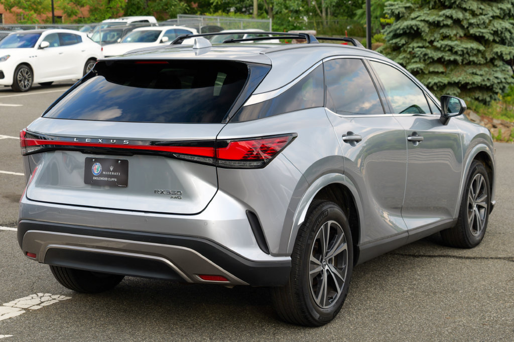 Used 2023 Lexus RX 350 Premium w/ Accessory Package AWD/4WD image 7