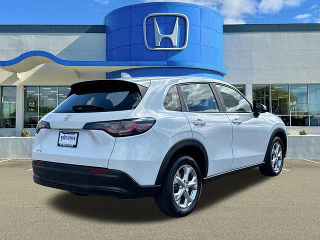 Used 2023 Honda HR-V LX image 6