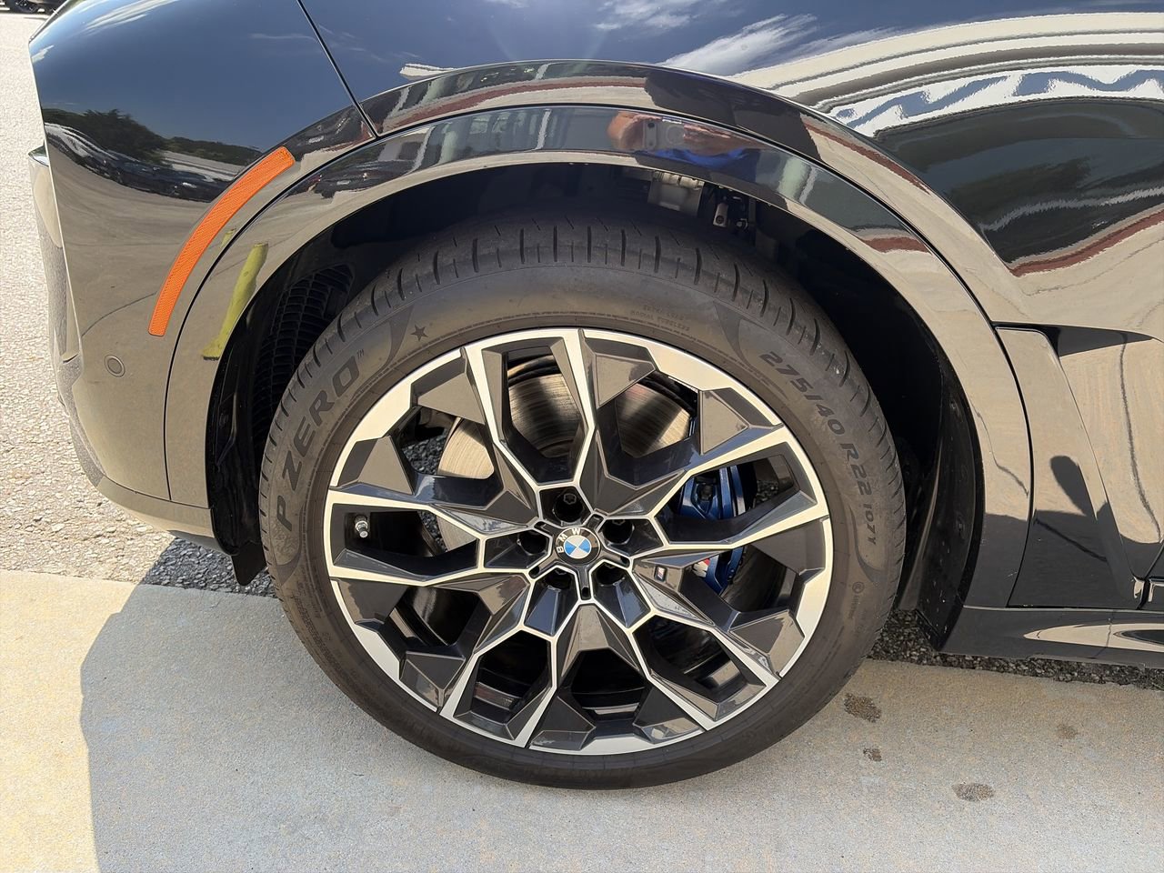 Certified 2025 BMW X7 M60i AWD/4WD image 11
