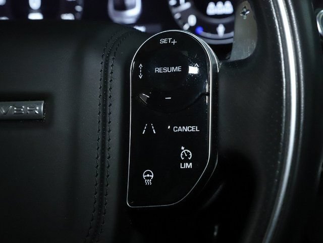 Used 2019 Land Rover Range Rover Velar R-Dynamic SE AWD/4WD image 24