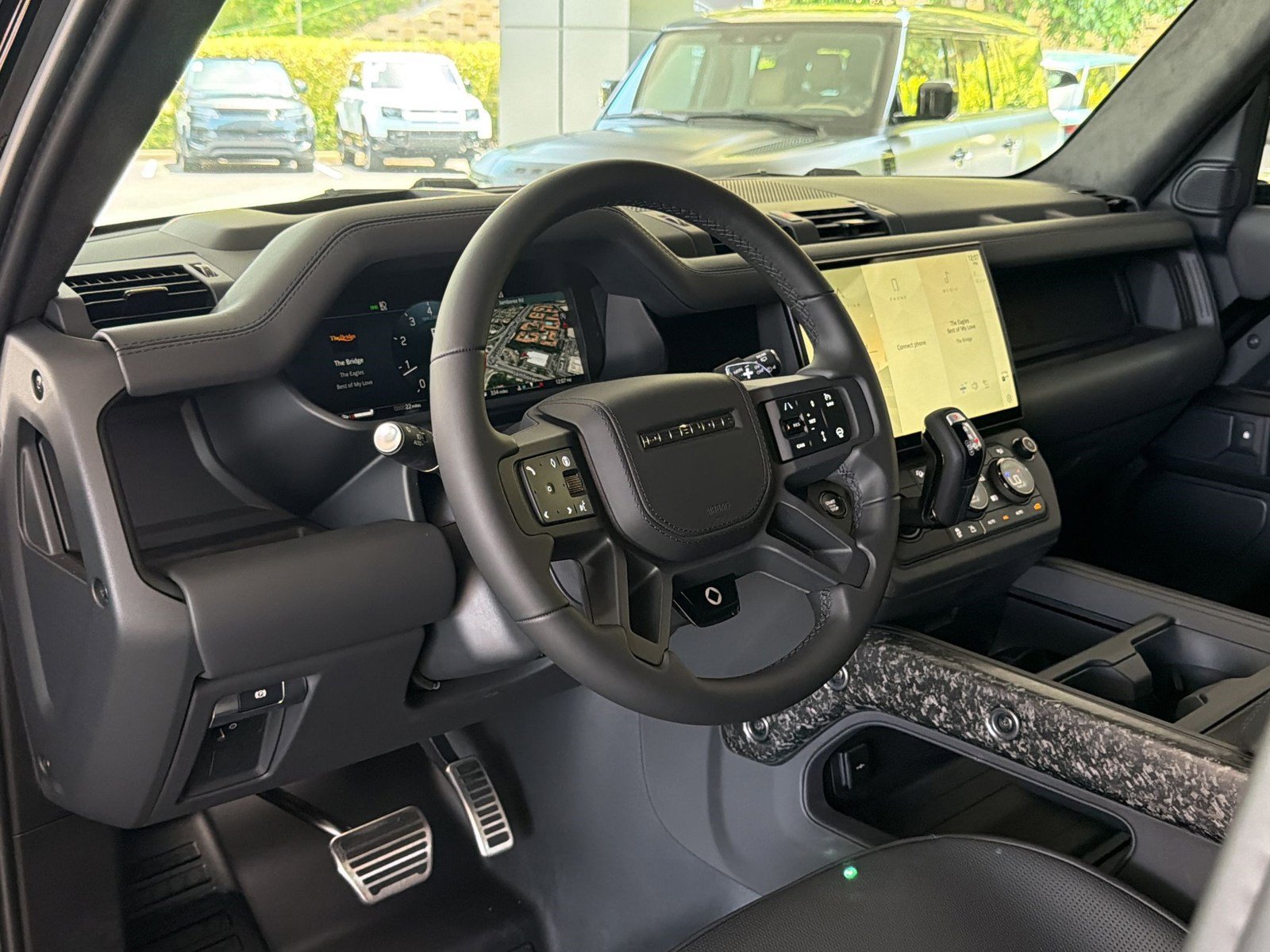 New 2026 Land Rover Defender 110 OCTA AWD/4WD image 4
