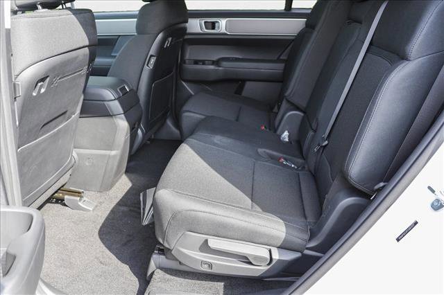 New 2026 Hyundai Santa Fe SE image 23
