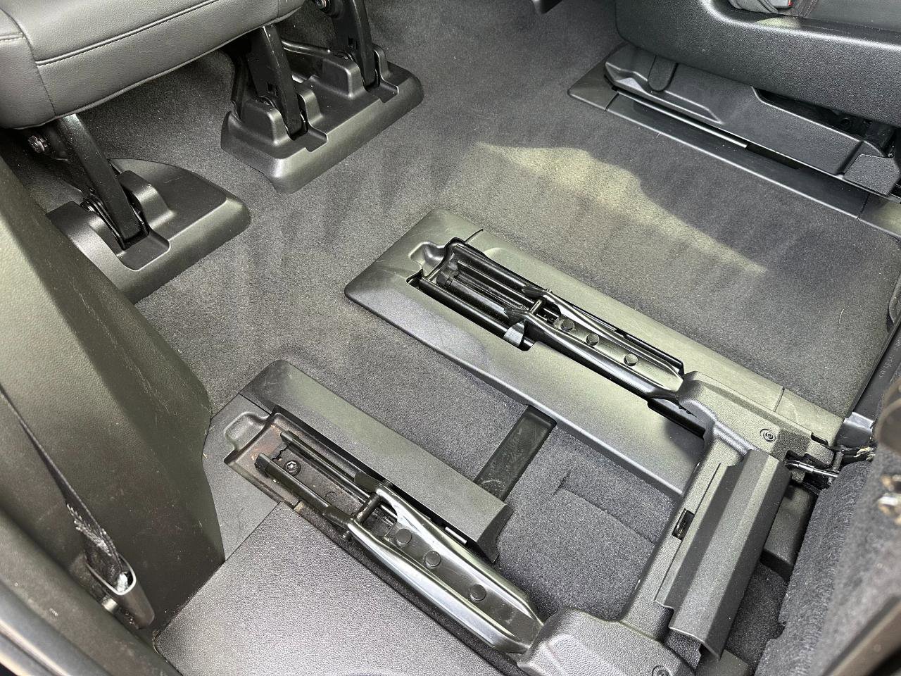 Used 2021 Chevrolet Tahoe Z71 image 27