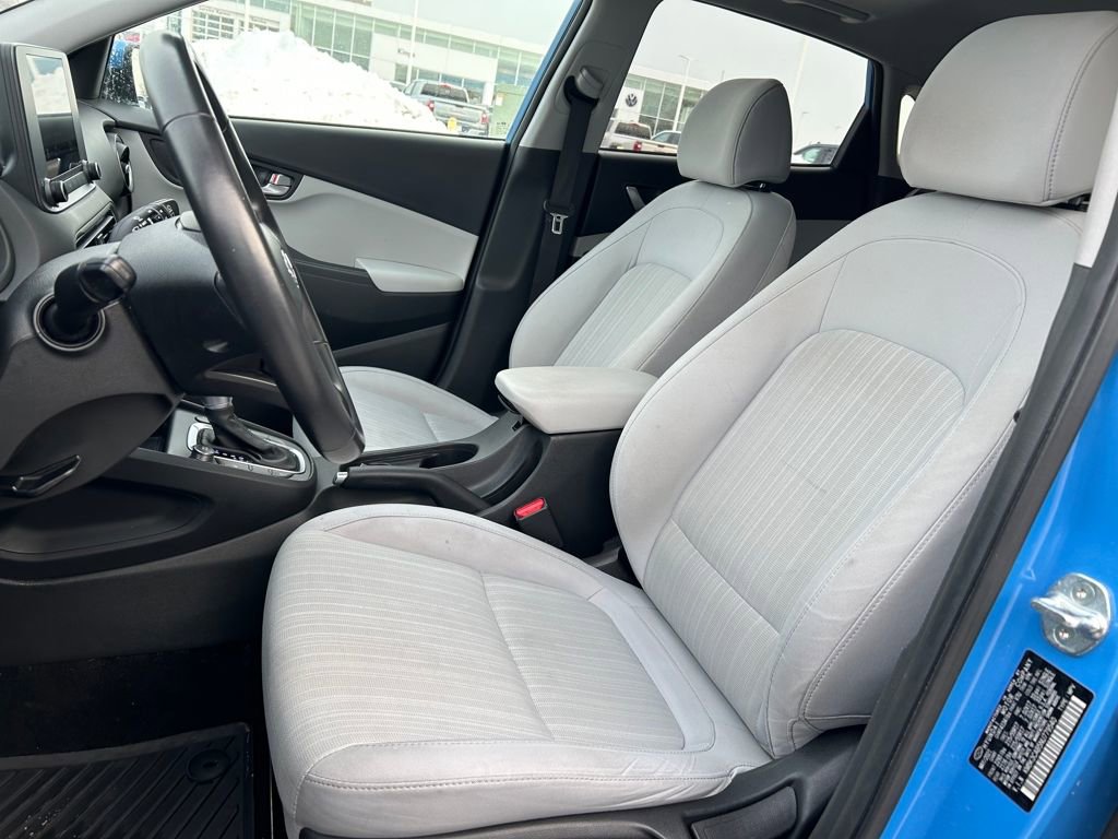 Used 2022 Hyundai Kona SEL w/ Convenience Package image 21