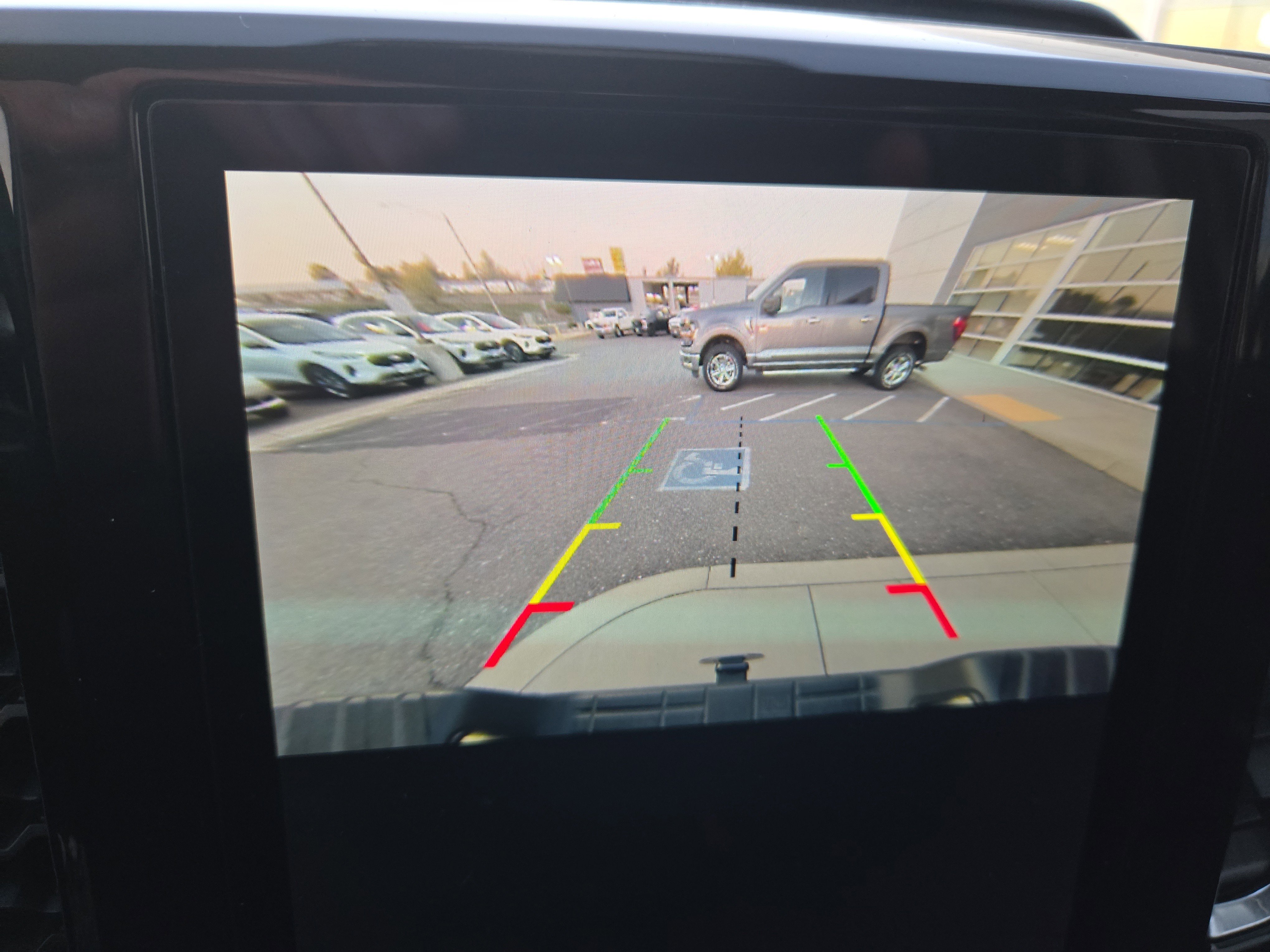 Used 2024 Ford Ranger XLT w/ FX4 Off-Road Package image 18