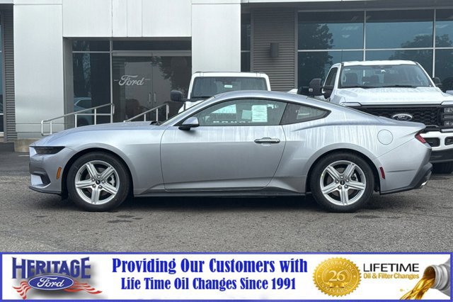 New 2026 Ford Mustang Coupe image 7