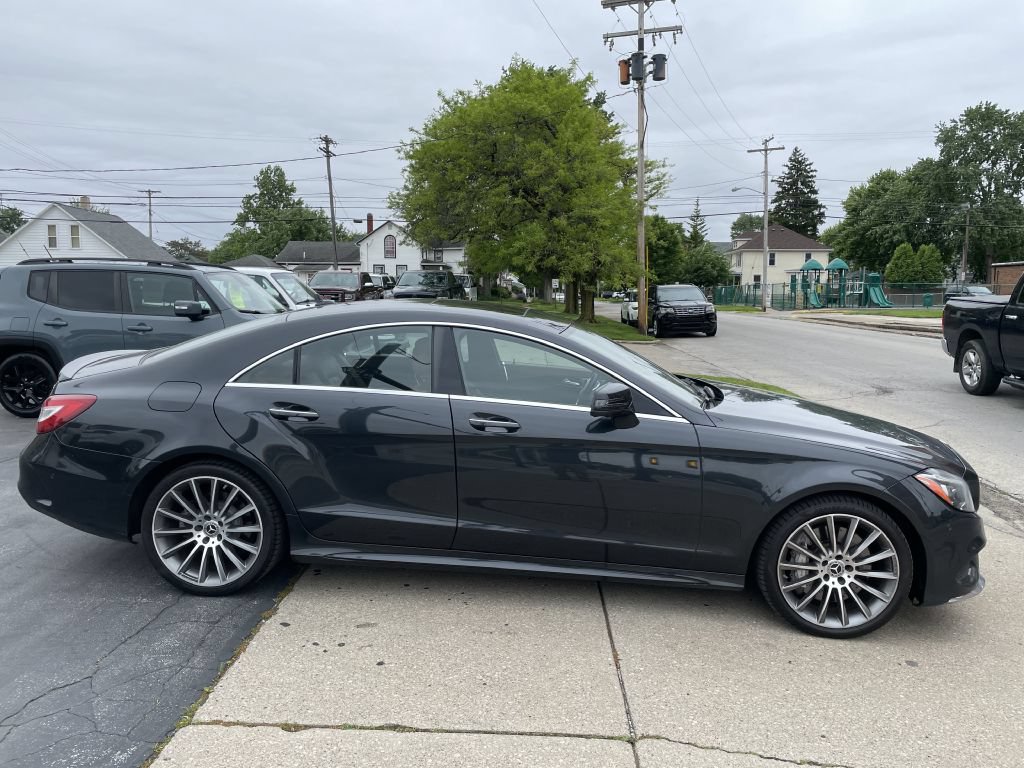 Used 2018 Mercedes-Benz CLS 550 4MATIC image 3