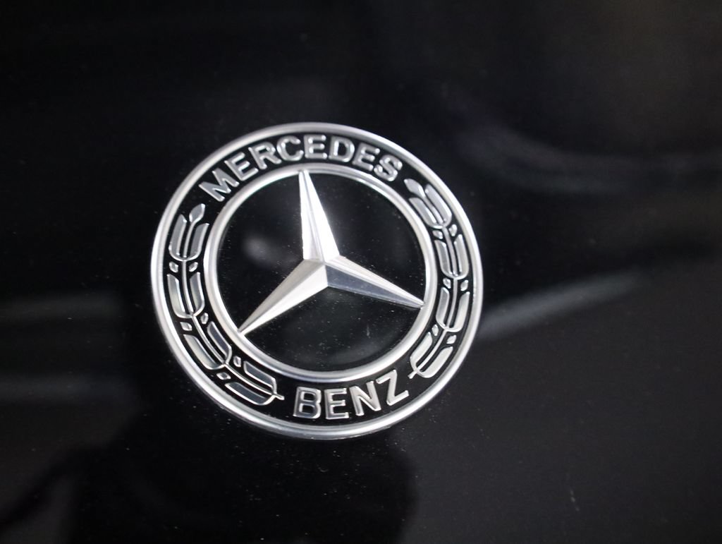 Used 2024 Mercedes-Benz GLS 450 4MATIC image 78