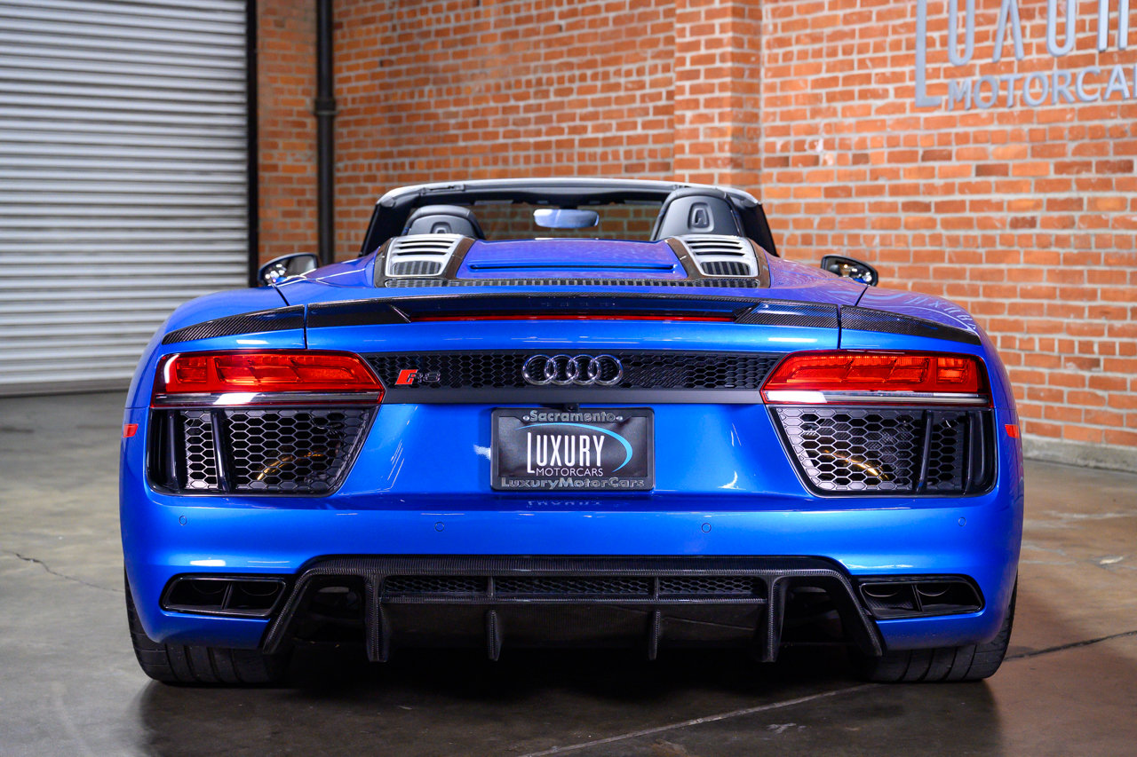 Used 2018 Audi R8 V10 plus image 7