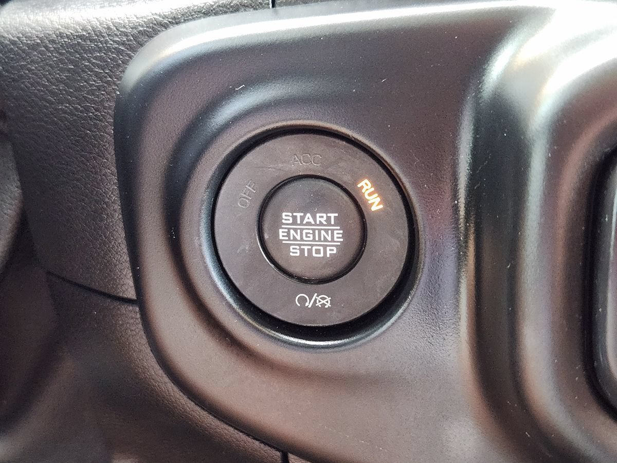 Used 2021 Jeep Wrangler Unlimited Sport AWD/4WD image 41