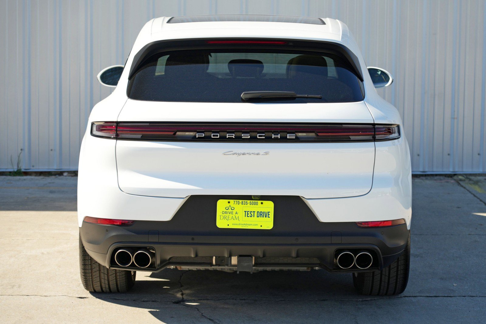 Used 2025 Porsche Cayenne S w/ Premium Package Plus image 57