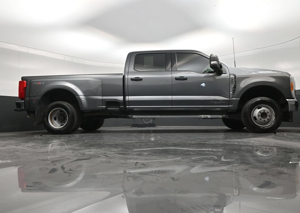 Used 2023 Ford F350 XLT w/ Camper Package AWD/4WD image 24