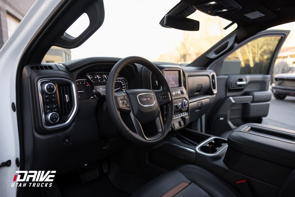 Used 2022 GMC Sierra 1500 AT4 image 31