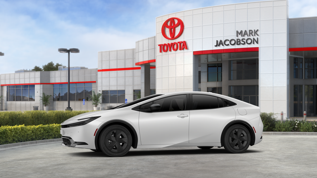 New 2027 Toyota Prius LE FWD image 3