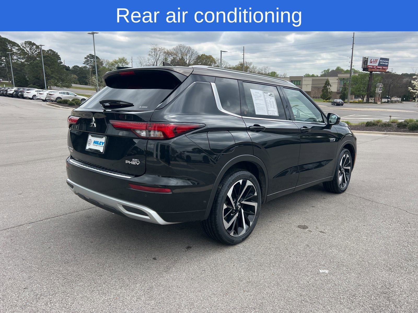 Used 2023 Mitsubishi Outlander SEL 40th Anniversary AWD/4WD image 7