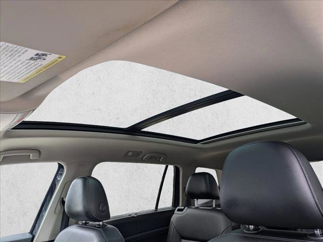 Used 2018 Volkswagen Atlas SEL FWD image 15