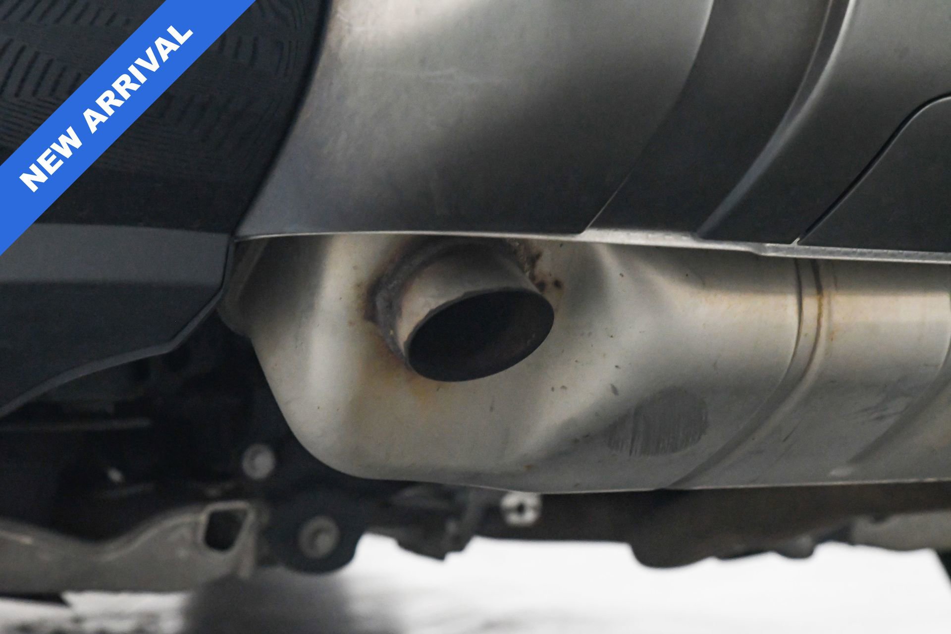 Used 2023 Land Rover Defender 130 X image 23