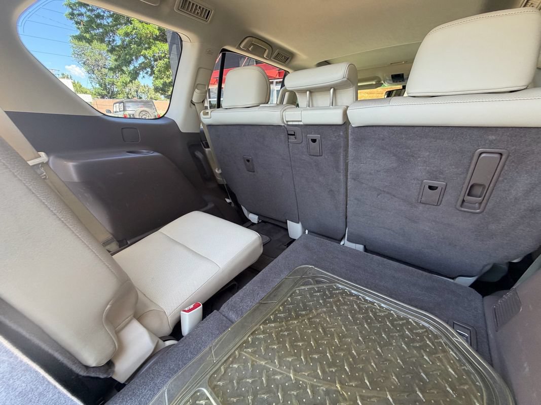 Used 2012 Lexus GX 460 AWD/4WD image 21