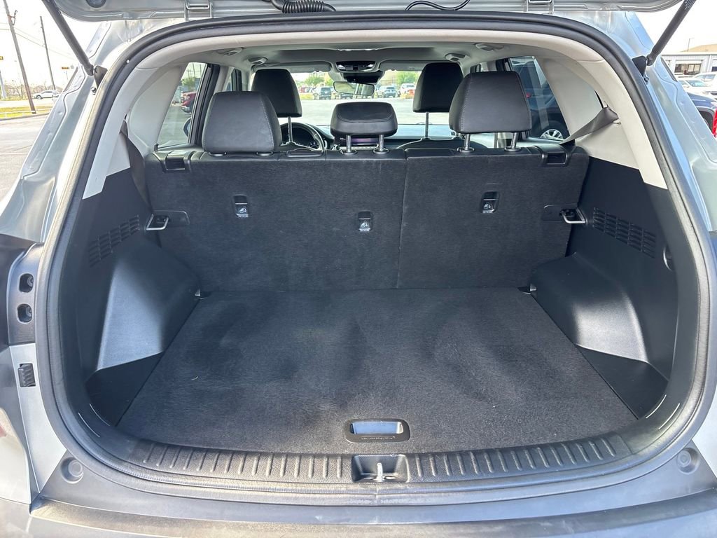 Used 2023 Kia Seltos EX image 28