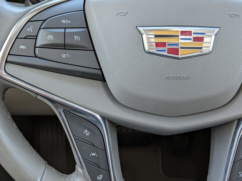 Used 2018 Cadillac XT5 Premium Luxury image 29