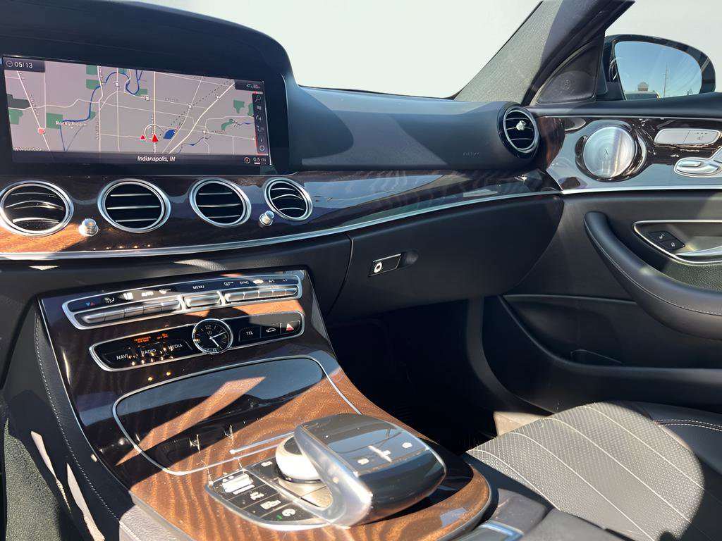 Used 2019 Mercedes-Benz E 300 image 46