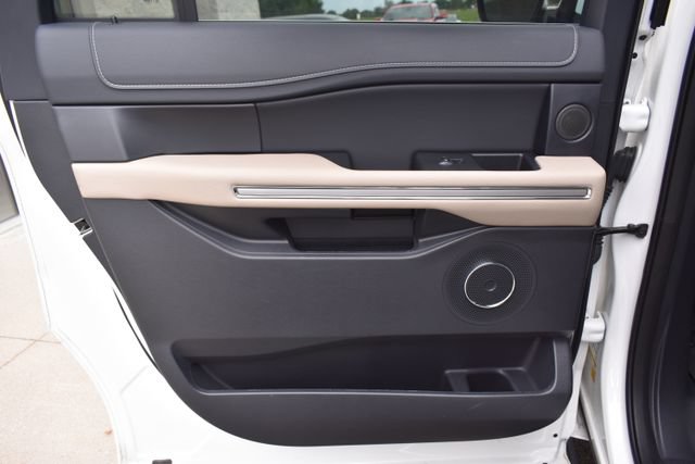 Used 2024 Ford Expedition Max Limited AWD/4WD image 44