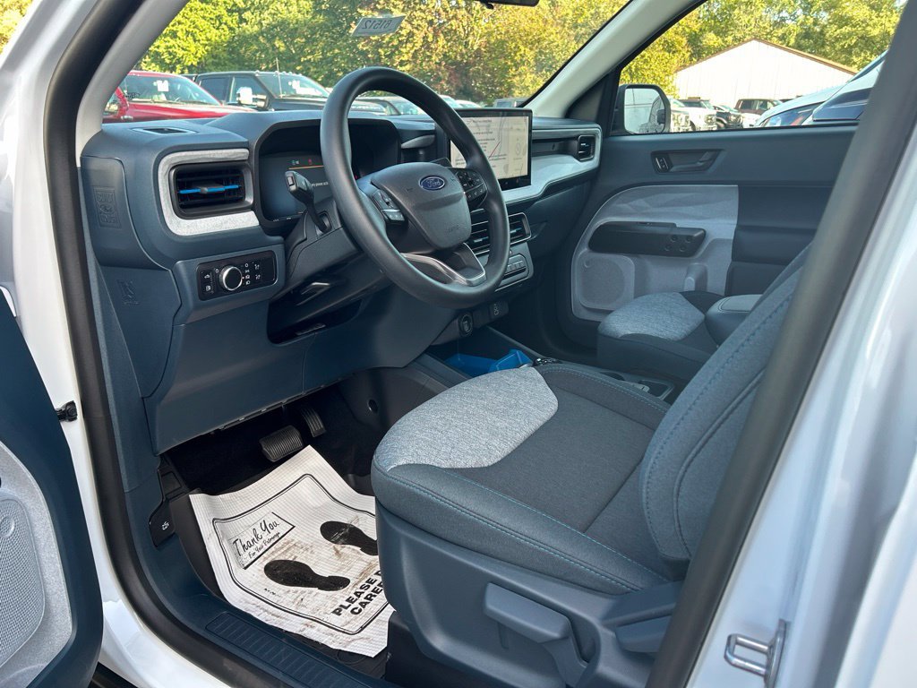 New 2026 Ford Maverick XLT FWD image 14