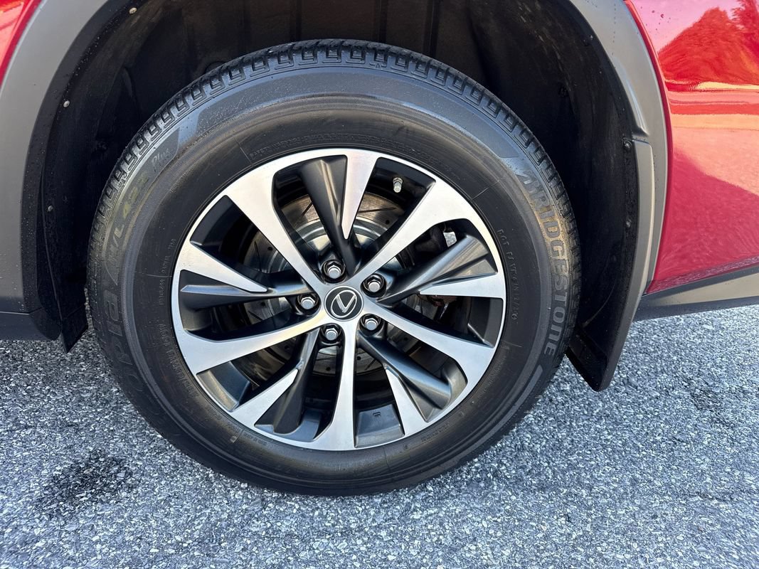 Used 2021 Lexus RX 350L Premium w/ Premium Package AWD/4WD image 38