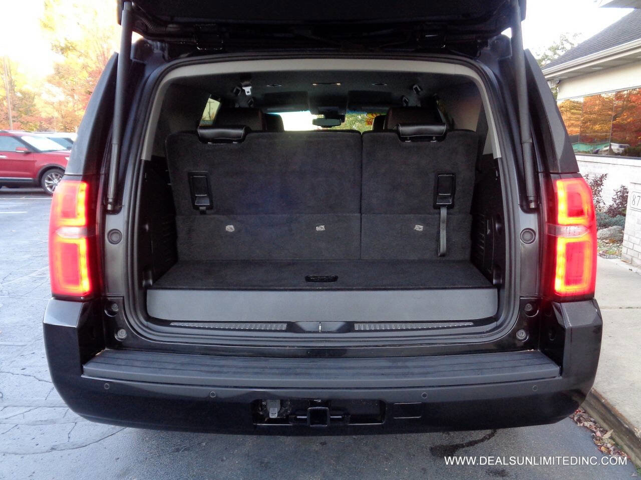 Used 2019 Chevrolet Tahoe LT AWD/4WD image 28