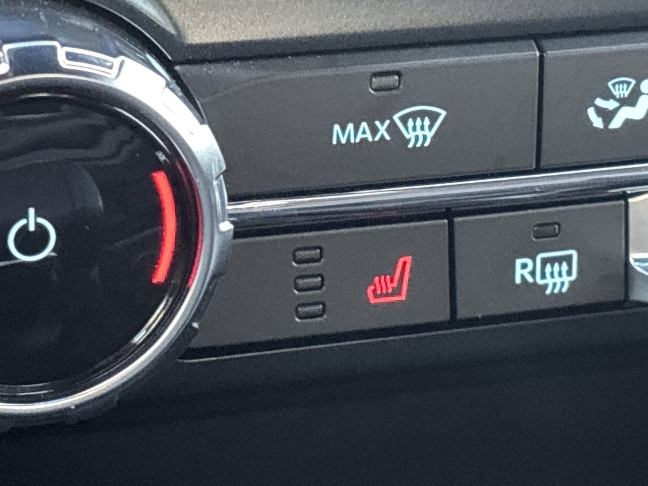 Certified 2025 Ford F150 XLT w/ Equipment Group 302A MID image 19