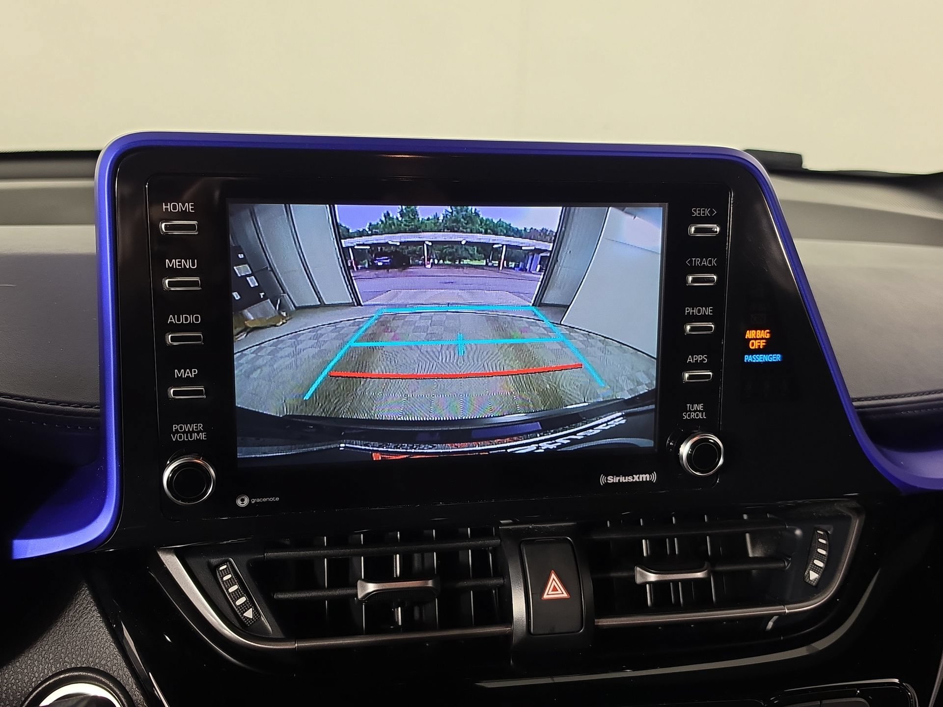 Used 2021 Toyota C-HR XLE FWD image 24