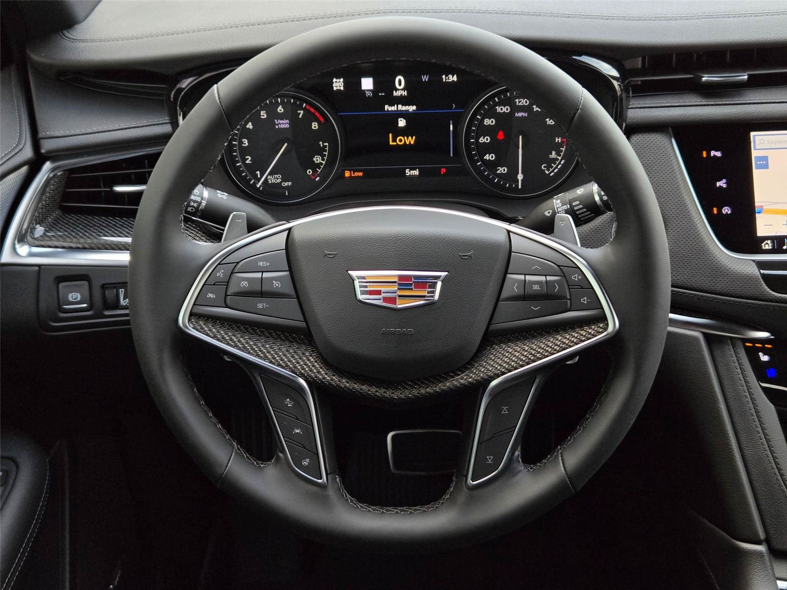 New 2026 Cadillac XT5 Sportv w/ LPO, Floor Liner Package AWD/4WD image 15