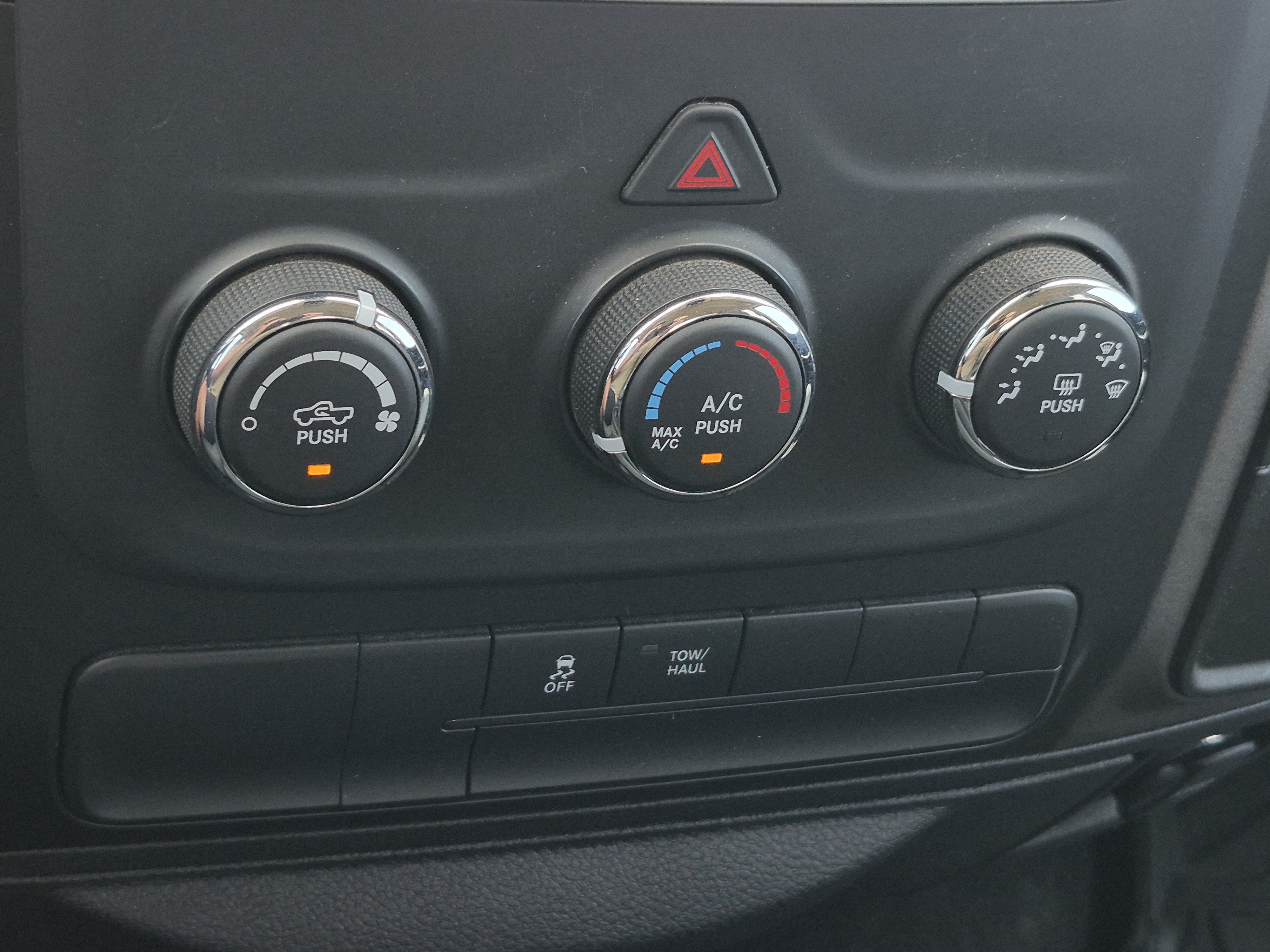 Used 2019 RAM 1500 Tradesman w/ Tradesman SXT Package RWD image 25