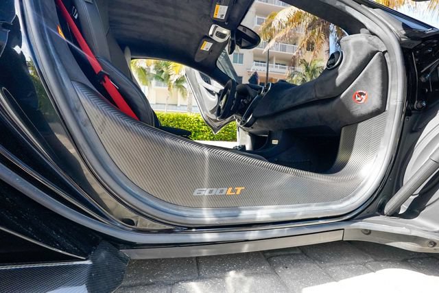 Used 2019 McLaren 600LT RWD image 90