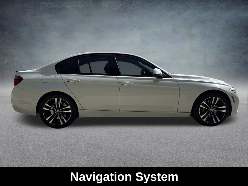 Used 2018 BMW 340i Sedan w/ Premium Package image 7