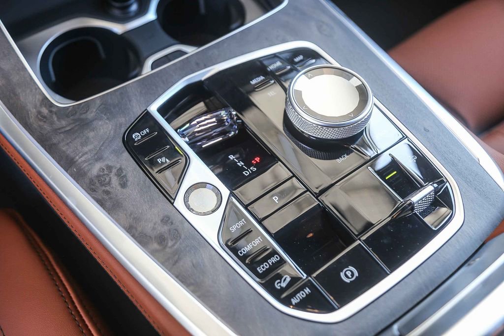 New 2027 BMW X7 M60i w/ Executive Package AWD/4WD image 16